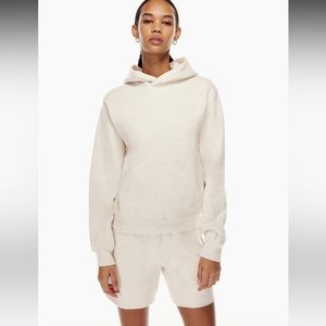 Aritzia TNA Cozy Fleece Perfect Hoodie NEW
